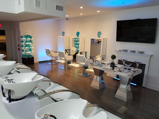 Aluna Salon Spa - Thumbnail