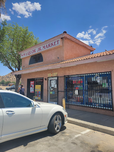 N & M Liquor
