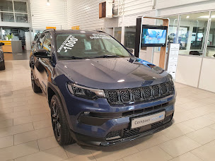 Photo n°8 de Jeep Englos - Eurauto à Englos (Vendeur de voitures d'occasion)