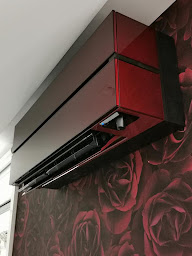 Photo n°4 de T.E.D / TEDDY ENERGIE DEVELOPPEMENT/CLIMATISATION /POMPE A CHALEUR à Madonne-et-Lamerey (Usine de panneaux solaires photovoltaïques)