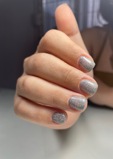 Jvs nails Logo