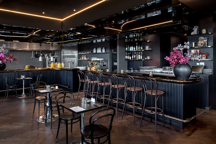 Hotel AMANO Grand Central by null