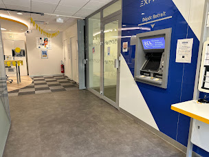 Photo n°1 de LCL Banque et assurance à Chamalières (Banque d'épargne)