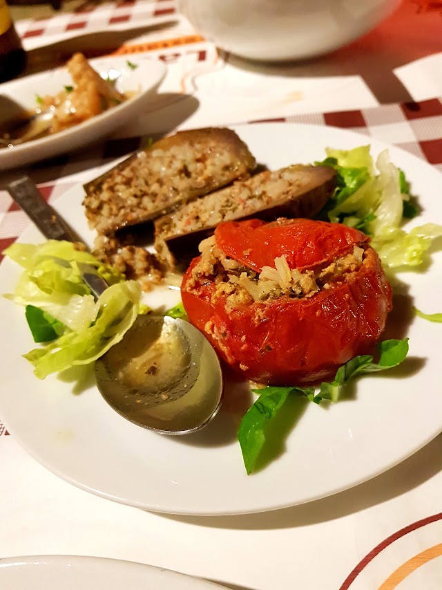 Laona Restaurant