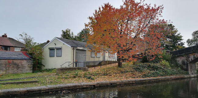 The Old Boathouse Fairfield Locks Off Maddison Road Droylsden M43 6ES M43 6DS