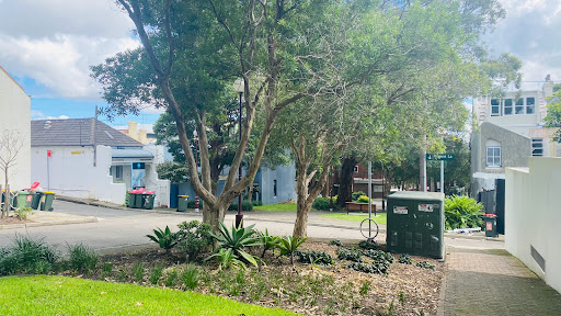 Stewart Street Reserve Gallery - Australia