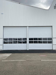 Photo n°4 de Les Fermetures Neuvilloises à Neuville-sur-Saône (Magasin de rideaux et stores)