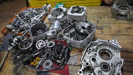 Moto servio refacciones y moto envios