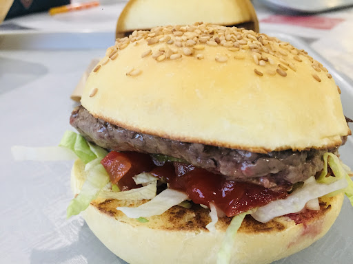 Photo 2 - Fast Burger Ancy
