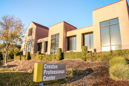 Dr. Harneet Kaur DDS