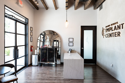 Alamo Heights Implant Center Photo