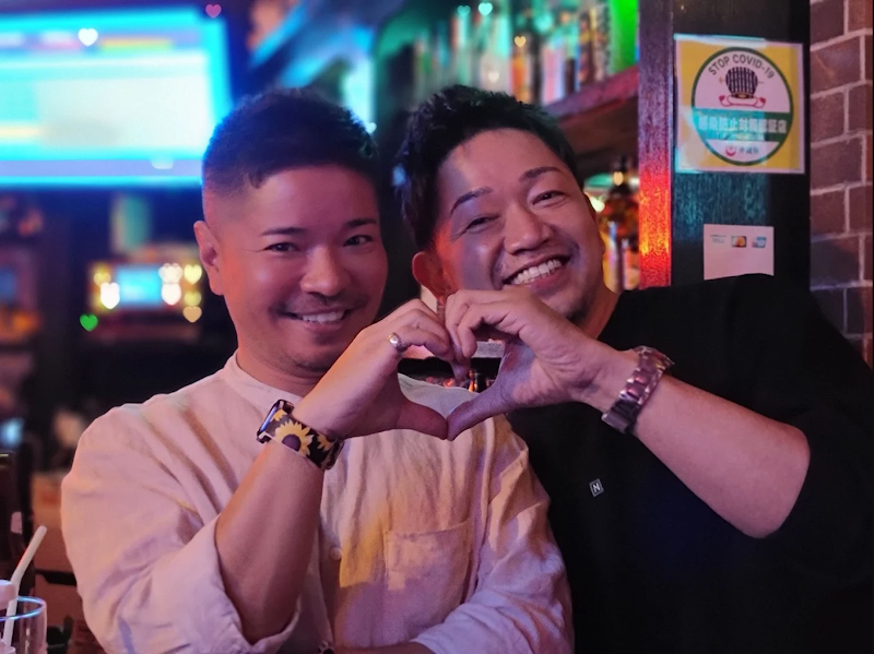 🏳️🌈《Gay ＆ Mix Bar》 TRIVE HOMME ／ トライブオム🥂🍾🍸🍻🎤 〜 沖縄・コザのゲイバー！Menそ～れ～🫶👯💕ノンケさんも大歓ゲイ✨🧚🧙🪄🫰💕