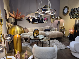 Photo n°6 de Le Géant du Meuble Monnier - Argentan à Argentan (Magasin de canapés)