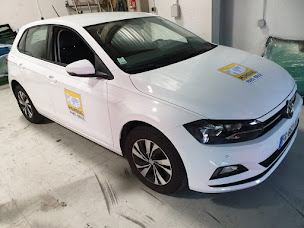 Photo n°7 de Mondial Pare-Brise à Brunoy (Garage automobile)