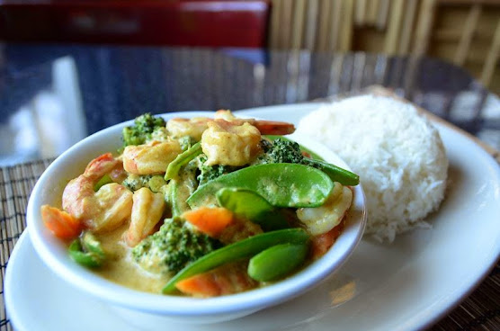 Pho Viet Anh by null