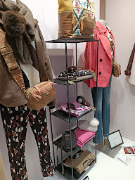 Photo n°18 de Boutique _TANDEM à Pau (Magasin de vêtements pour femmes)