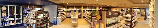 PHARMACIE GUEHENNEUX