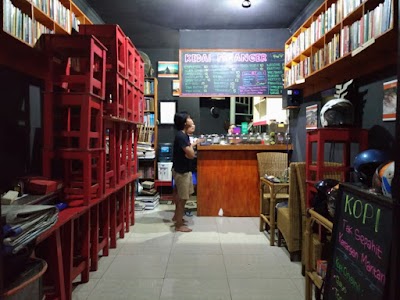 Photos of Kedai Preanger