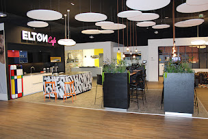 Photo n°1 de ELTØN CUISINES St-Bonnet-de-Mure à Saint-Bonnet-de-Mure (Magasin de meubles de cuisine)