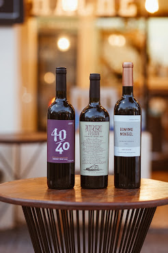 Hache Almacén by null