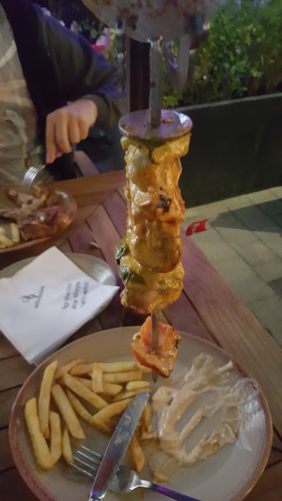 Photos of Nando's Dubai Marina