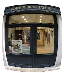 Photo n°9 de Black Mirror à Bayonne (Tatoueur)