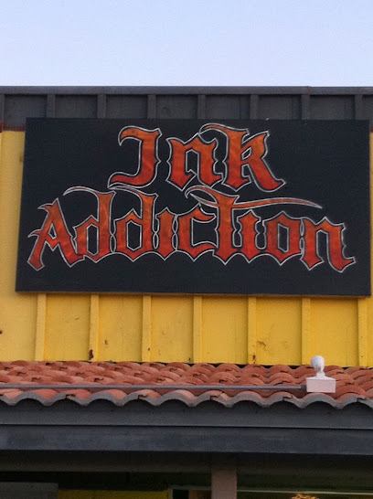 Foto de Ink Addiction Tattoos & Piercings