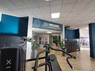 Photo n°1 de NEMEA SPORT CLUB - Cournon-d'Auvergne à Cournon-d'Auvergne (Salle de fitness)