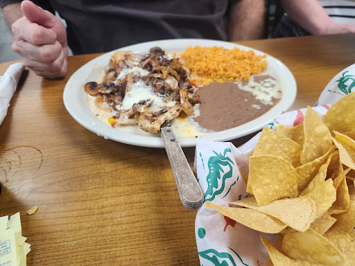 Cornelio's - Visual