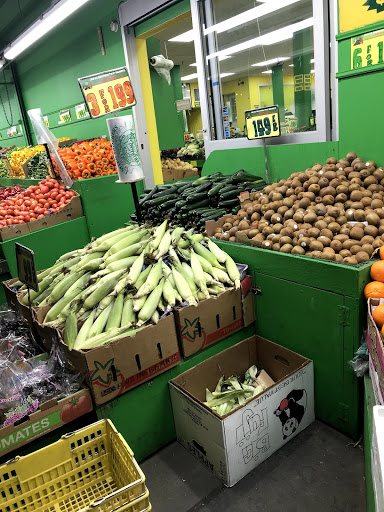 United Brothers Fruit Markets - Thumbnail