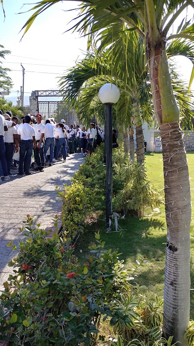 Photos of Palais Municipal de Delmas