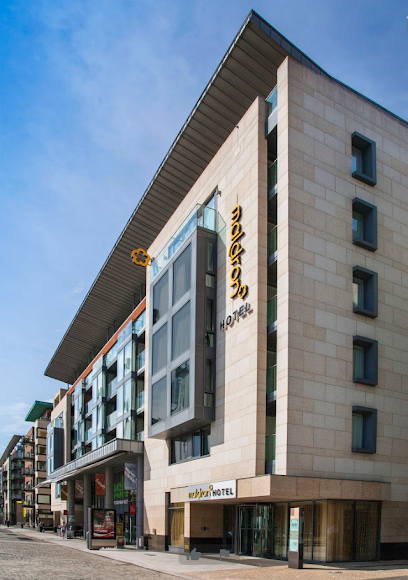 Maldron Hotel Smithfield exterior