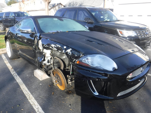 Masselle's Auto Body Inc - Thumbnail