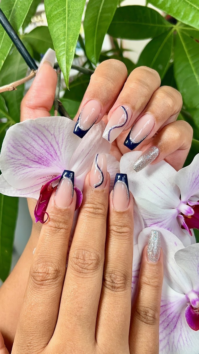 Heavenly Lashes Nail Spa