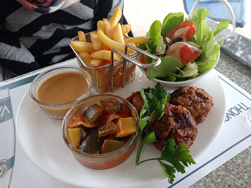 Acropolis Restaurant - Thumbnail