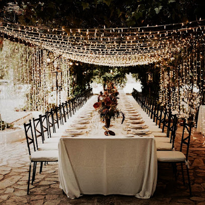 Grupo E+U , Alquiler y venta de mobiliario e iluminación