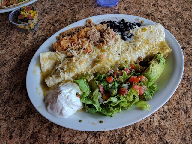 Boathouse Cantina