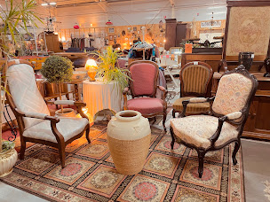 Photo n°6 de Le Dépôt Du Meuble à Croix-Mare (Magasin d'articles d'occasion)