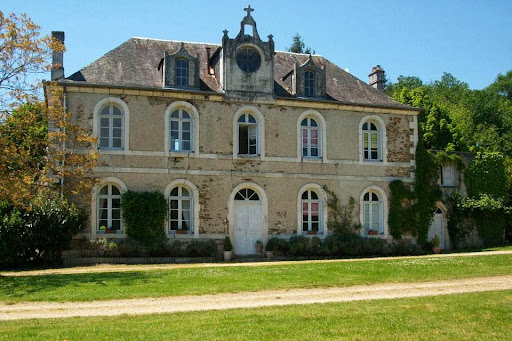 Photo de Le Prieuré de Coussac-Bonneval à Coussac-Bonneval (87500)