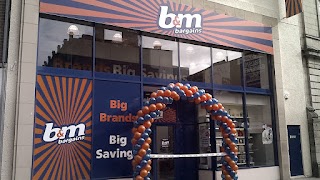 B&M Store