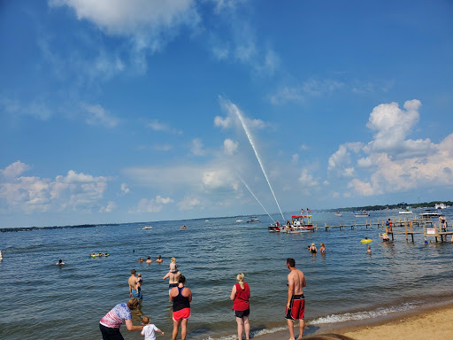 Clear Lake Yacht Club