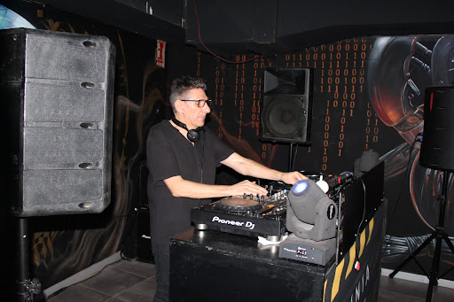 Linia Game Pub Gallery - Spain