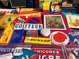 Photo n°20 de CITY GALLERY objets de hasard à Angles-sur-l'Anglin (Agence photographique)