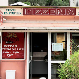 Photo n°1 de Pizzéria Lei Pizza d'Aqui Distributeur et Comptoir à emporter à Touët-sur-Var (Pizzas à emporter)