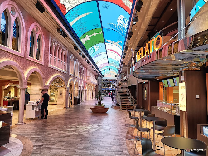 MAMMUT REISEN - Kreuzfahrten und Meer photo