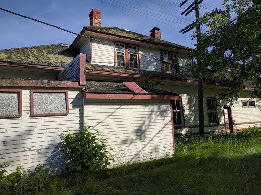 Minaki Gallery - Canada