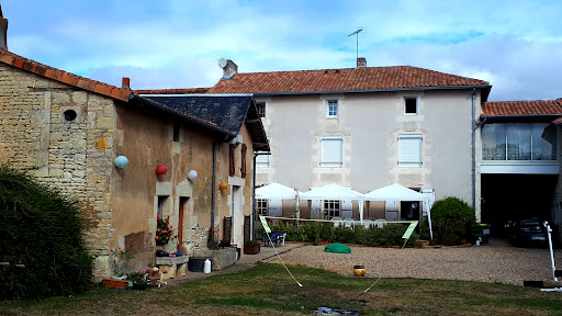 Photo de Le Pigeonnier Champignois à Champigny-le-Sec (86170)