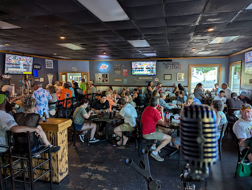 Cheers Lakeside Bar & Grill - United States