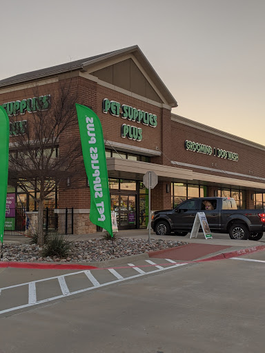 Pet Supplies Plus Arlington - W Sublet