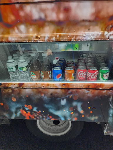 Hernandez Cuisine on the Wheels - Thumbnail